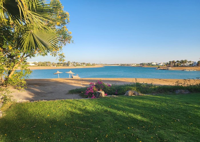 Twin villa with Lagoon view in Phase 4 - 8